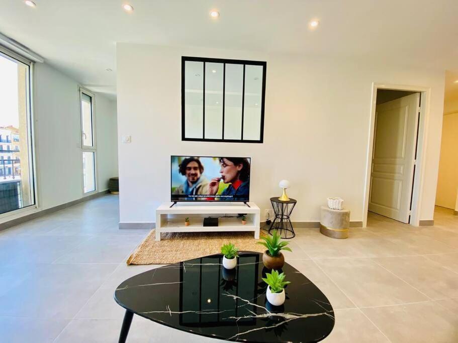 "Royal" Magnifique Appartement Avec Vue Sur Le Cadre Royal Σετ Εξωτερικό φωτογραφία