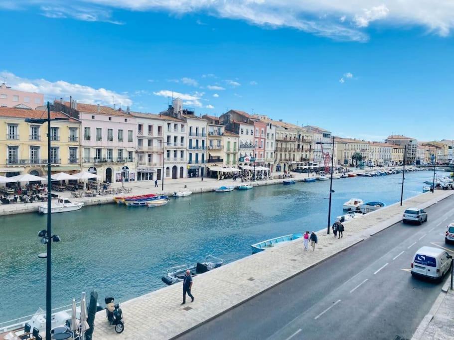 "Royal" Magnifique Appartement Avec Vue Sur Le Cadre Royal Σετ Εξωτερικό φωτογραφία